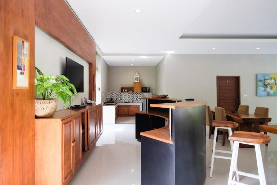 Entire 4 BR Private Pool Villa #S168 Villa in Ubud