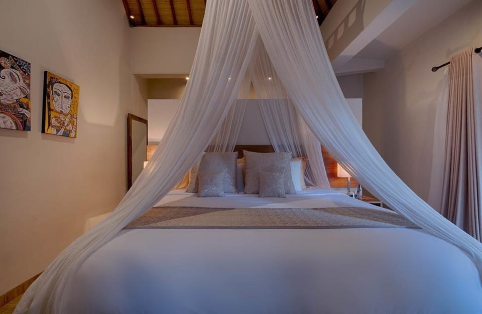 Luxury  4BR Private Villa #RZ1 Villa in Sukawati