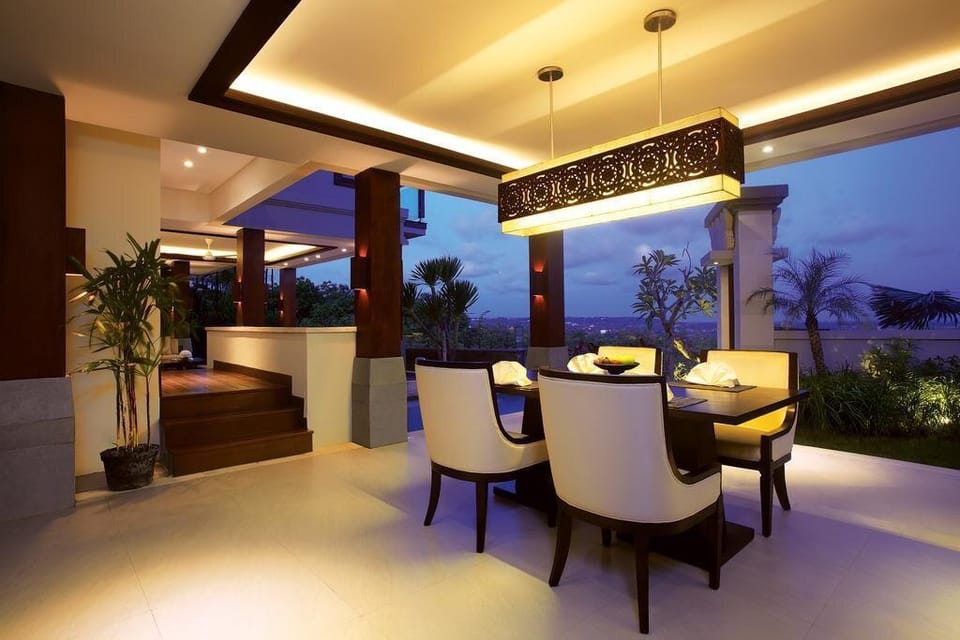 Luxury 1 BR Private Pool Villa #NE11B Villa in Kuta Selatan