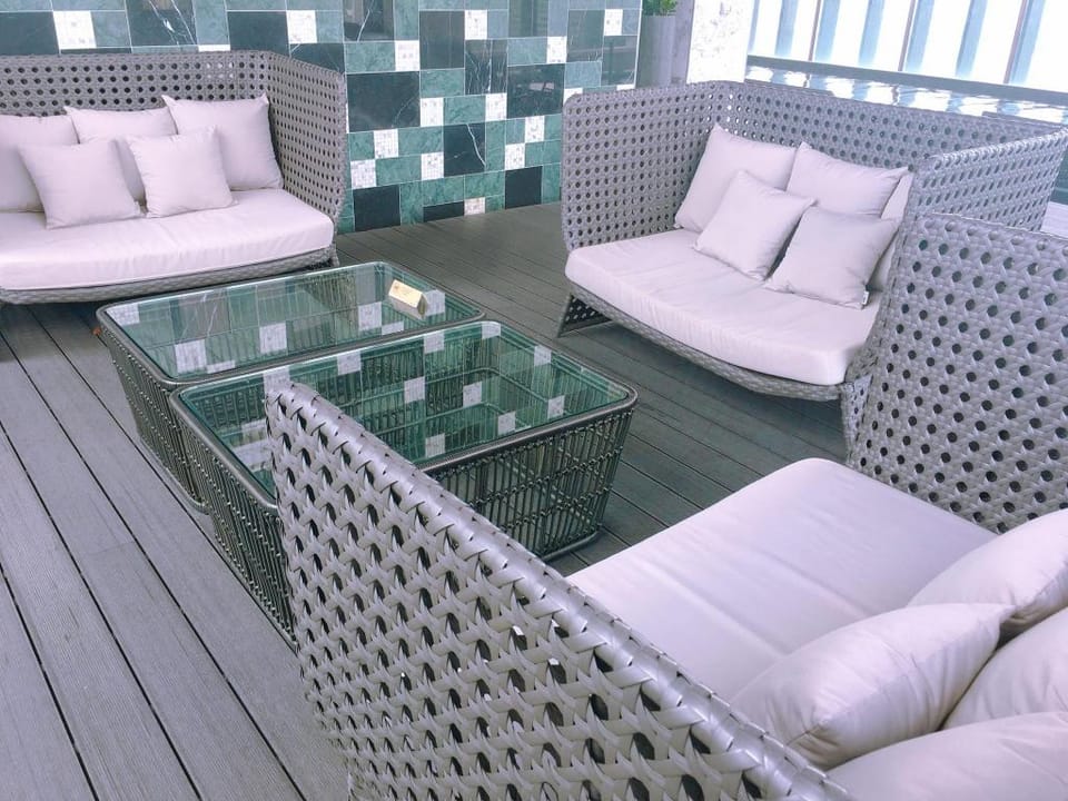 28th Fl/Sky pool luxury condo/BKK CBD/BTS/EM zone Apartment in Bangkok