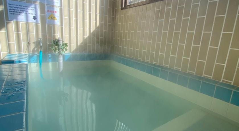 Yufu inn 青い温泉〜家族風呂貸切〜湯布院ゆのつぼ街道近く！一軒家貸切  Vacation rental in Japan
