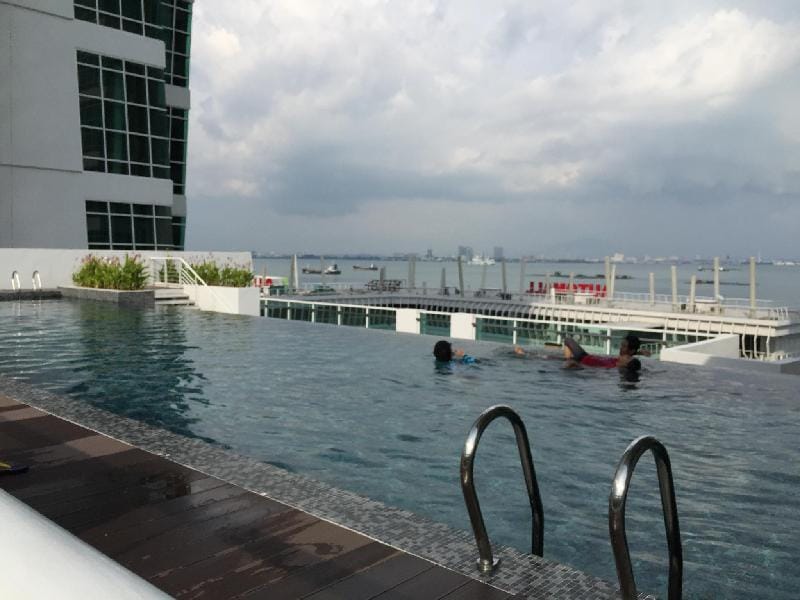 The Sea and The City @ Maritime Suite Apartment in George Town