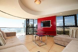 Unparalleled views of the Falsebay Ocean Apartment in Cape Town