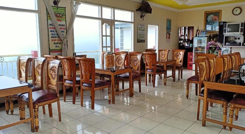 OYO Life 3020 Penginapan Citra Rasa Hotel in East Java