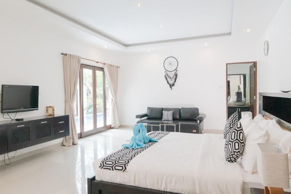 Cozy 5BR Sharai Paradise Villa Villa in North Kuta