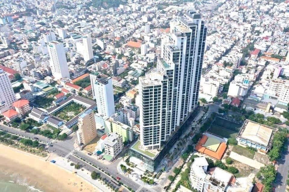 Luxury Seaview Apt.for 6 guests.Free Swimming Pool Apartment in Nha Trang