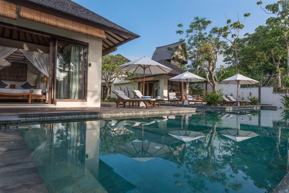 Luxury 5 Bedrrom Garden Villa at Nelayan Canggu Villa in North Kuta