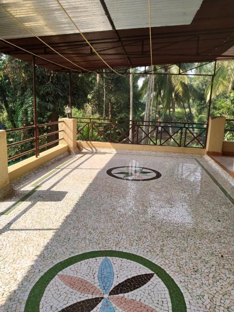 Kamal Bungalow - 2 Family Rooms With Teres  & Outdoor Swimming Pool Vacation rental in Maharashtra