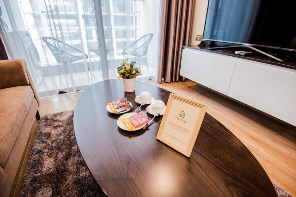 VINHOMES METROPOLIS / 1BR / SERVICED APARTMENT Apartment in Hanoi