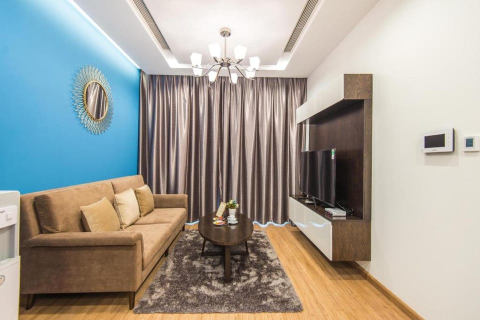 VINHOMES METROPOLIS / 1BR / SERVICED APARTMENT Apartment in Hanoi