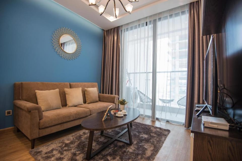 VINHOMES METROPOLIS / 1BR / SERVICED APARTMENT Apartment in Hanoi