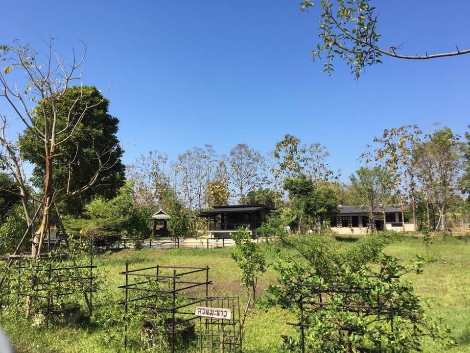 Sum Nok Kao Scenic Farmstay. Free airport shuttle. Vacation rental in Thailand