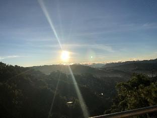 NEW 2BR Elegant Home w/ Great View near SM Baguio! Apartment in Baguio