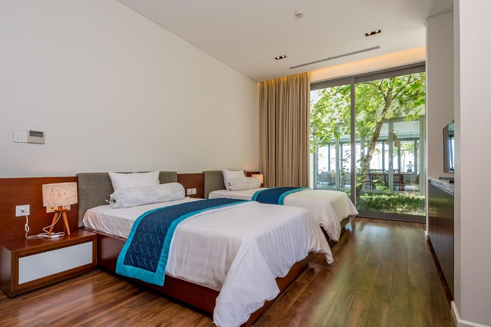 OCEAN VILLA 6 BEDROOMS DANANG Villa in Hoa Hai