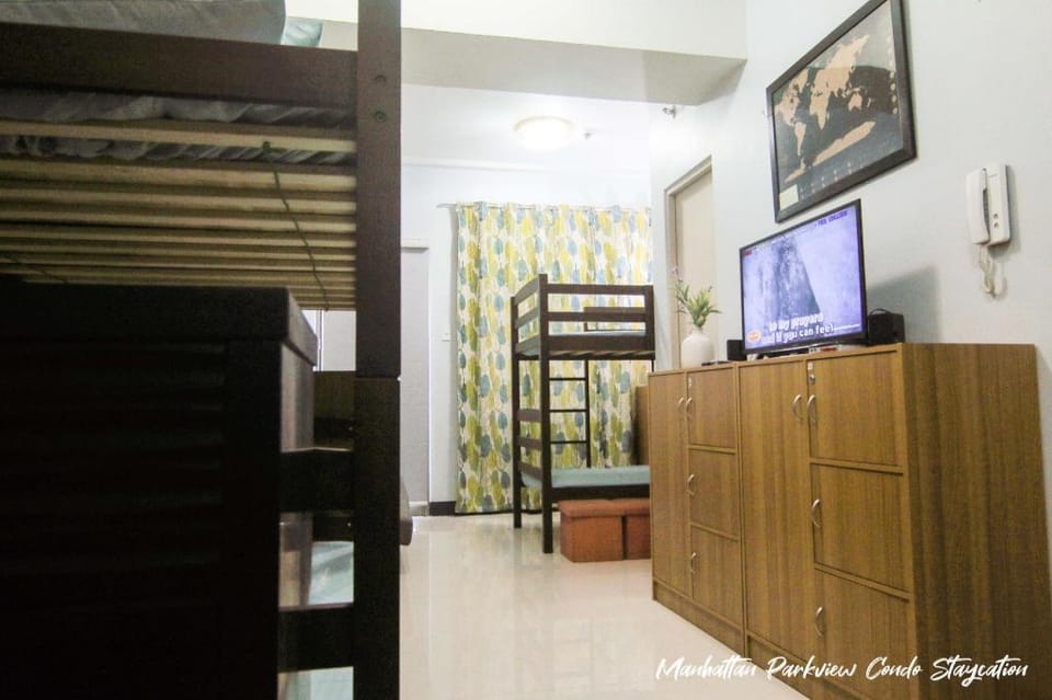 Breath-taking view within Araneta Cubao Apartment in Pasig