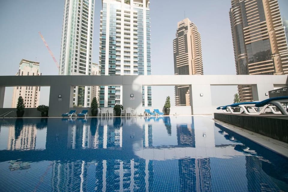 Cute Studio With Balcony, 5-min To The Beach Apartment in Dubai