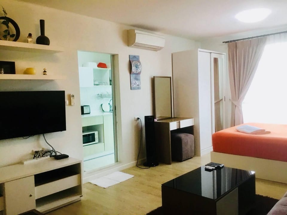 Private Condo For 4 Person |Baan PeangPloen Huahin Apartment in Nong Kae