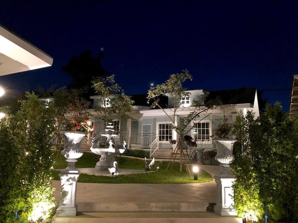 Little Cottage Bed and Breakfast in Thailand