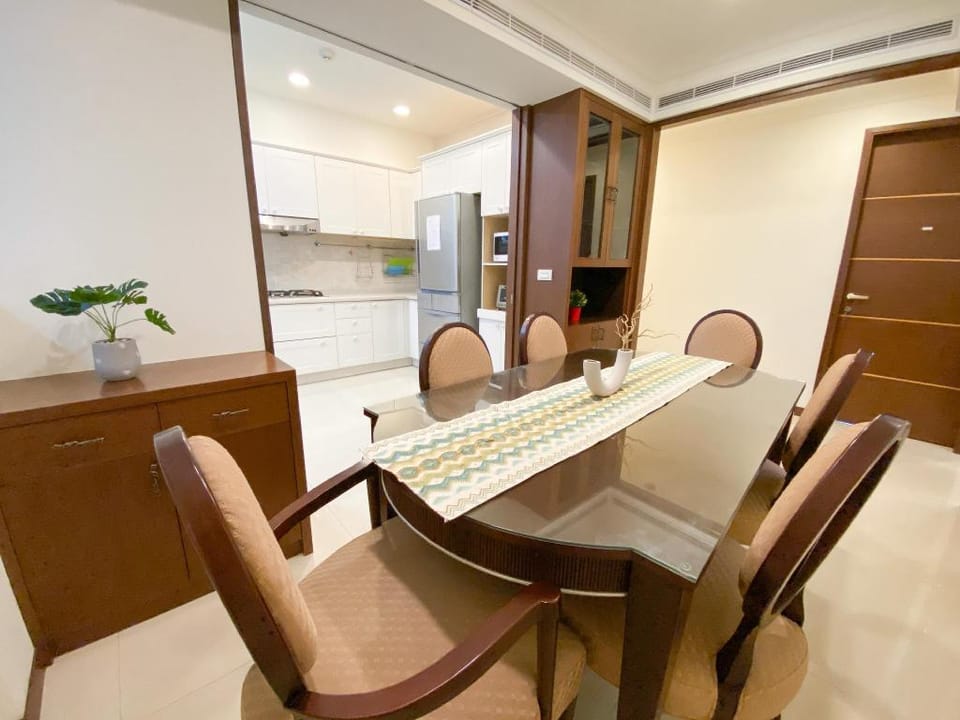 *NEW* CEO's House/MTH RENT/Luxury APT./Tienmu TPE Apartment in Taipei City