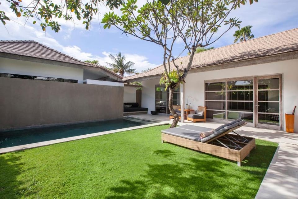 Cozy 1 BR Executive Villa W/Private Pool #DN27 Villa in Kuta