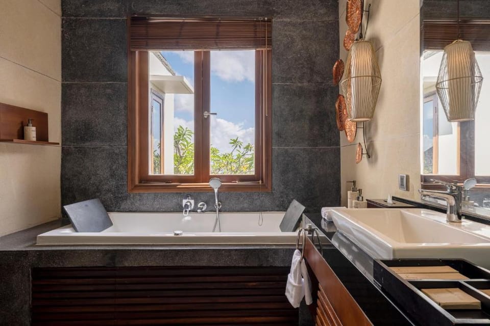 Luxury One-Bedroom Villa with Private Pool #L314 Villa in Kuta Selatan