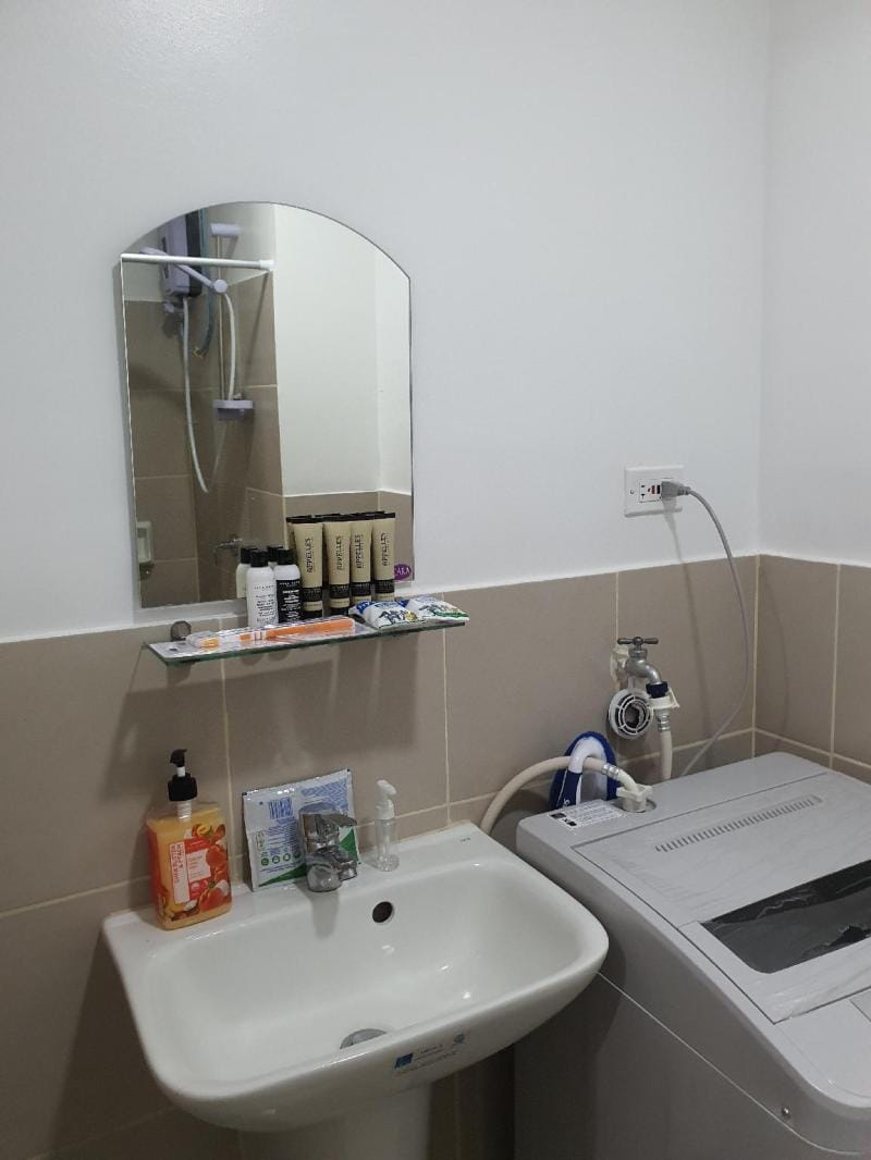 Cozy at South Residences Condominium Apartment in Las Pinas