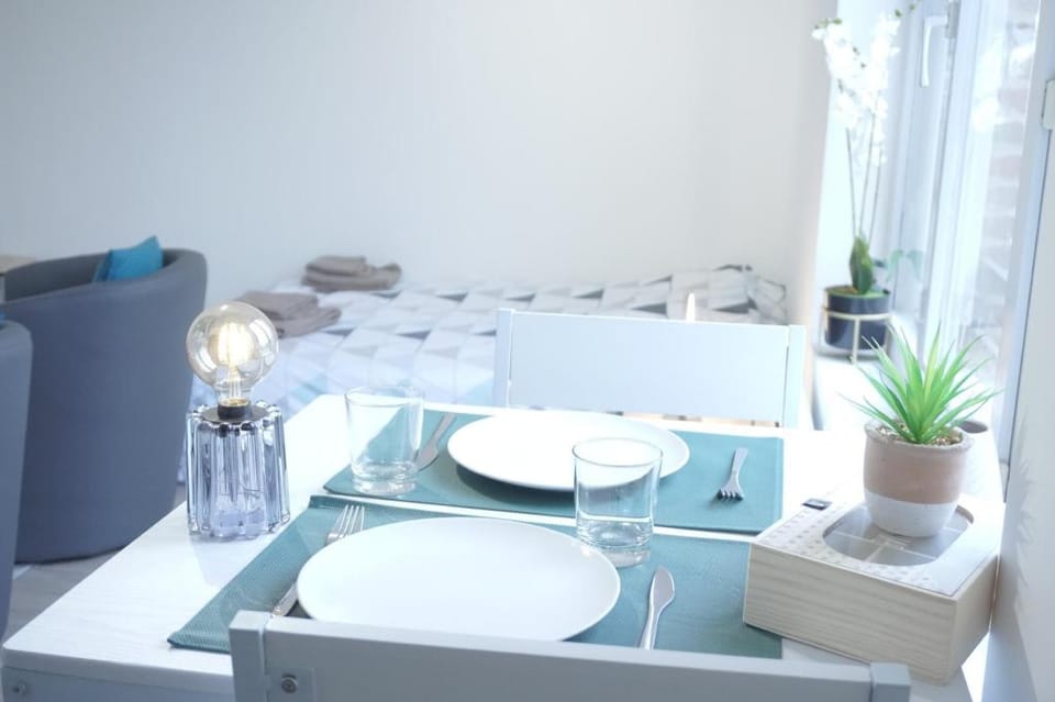 Studio Cosy 2 proche gare Apartment in Wallonia, Belgium