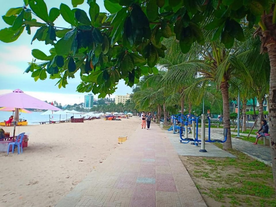 NEVA HOTEL NHA TRANG (SINGLE ROOM) Vacation rental in Nha Trang
