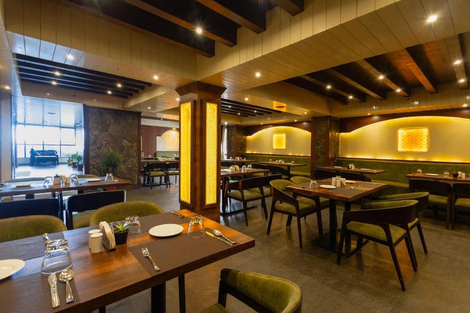 Sumitel Queens Yard Hotel in Darjeeling