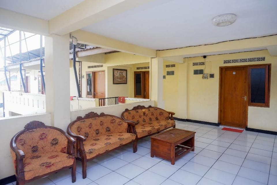 RedDoorz Syariah near GOR Satria 4 Hotel in Indonesia