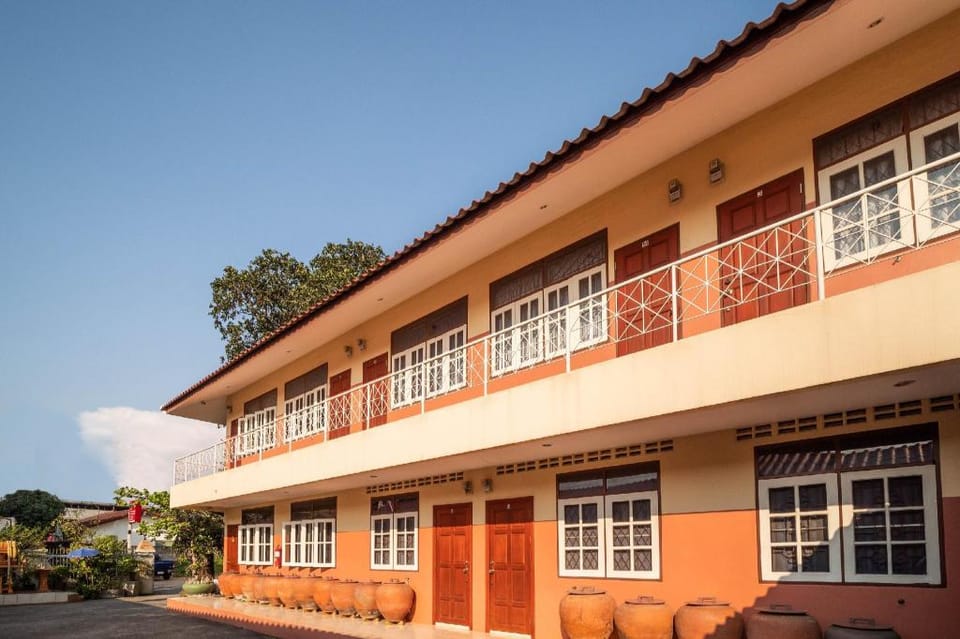 OYO 645 Baan Ruangrungroj Hotel in Pattaya City