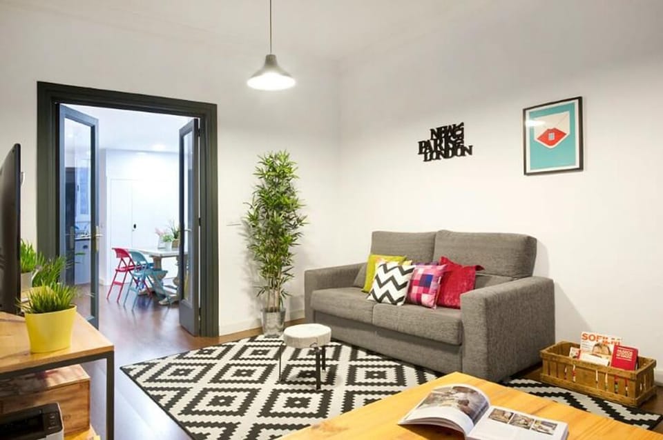 Sweet Traveller House Apartment in Barcelona