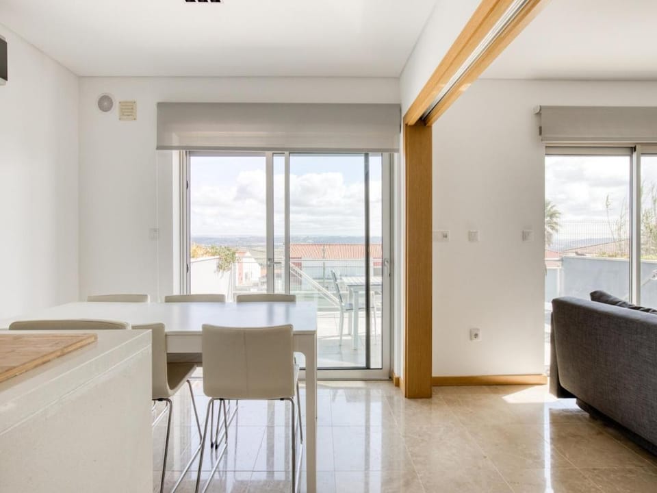 Modern Villa with Pool and barbecue Vacation rental in Portugal