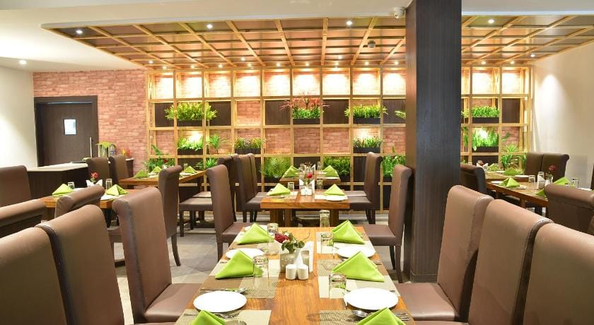 Club Central Hotel in West Bengal