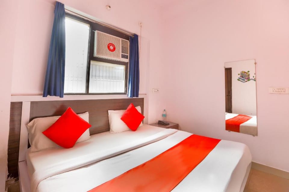 Hotel O Noida Villa Hotel in Noida