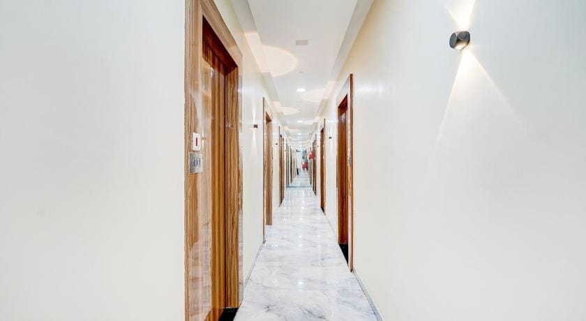 Flagship 70206 Lake View Hotel Hotel in Gujarat
