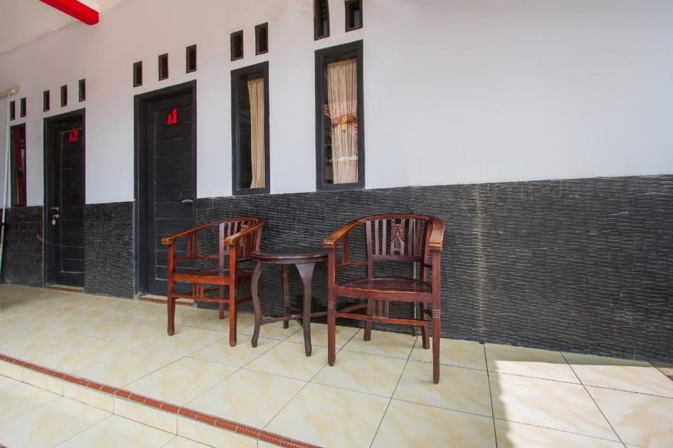 OYO 3126 Penginapan Suka Asih Hotel in West Java
