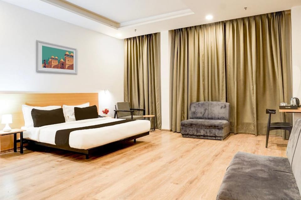 Super Townhouse Gomti Nagar Matiyari Hotel in Lucknow