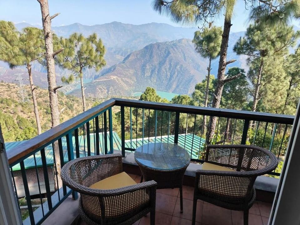 Azalea Resort Resort in Uttarakhand