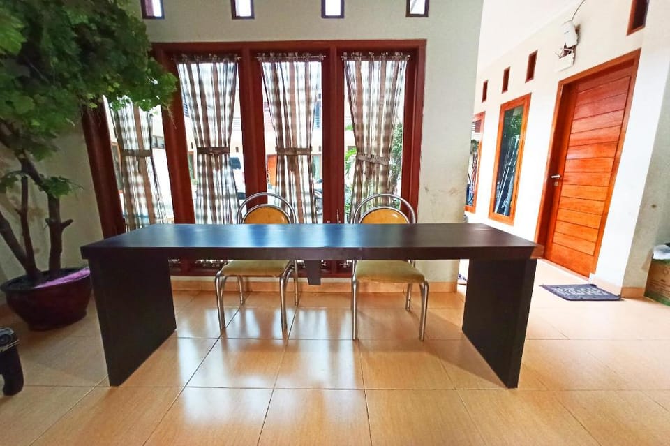 OYO 2912 Graha Minda Syariah Hotel in Indonesia