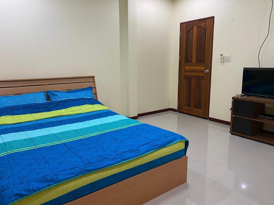House for rent, jasmine teacher Vacation rental in Laos