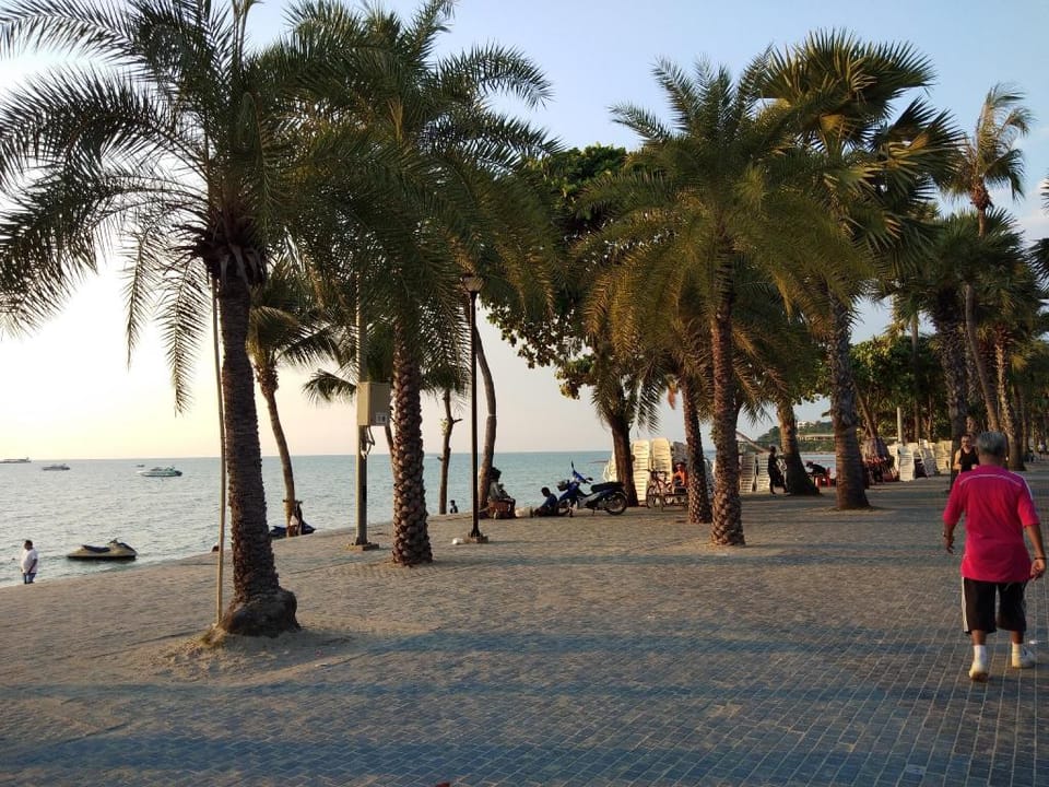 R704 Pattaya tower Apartment in Pattaya City
