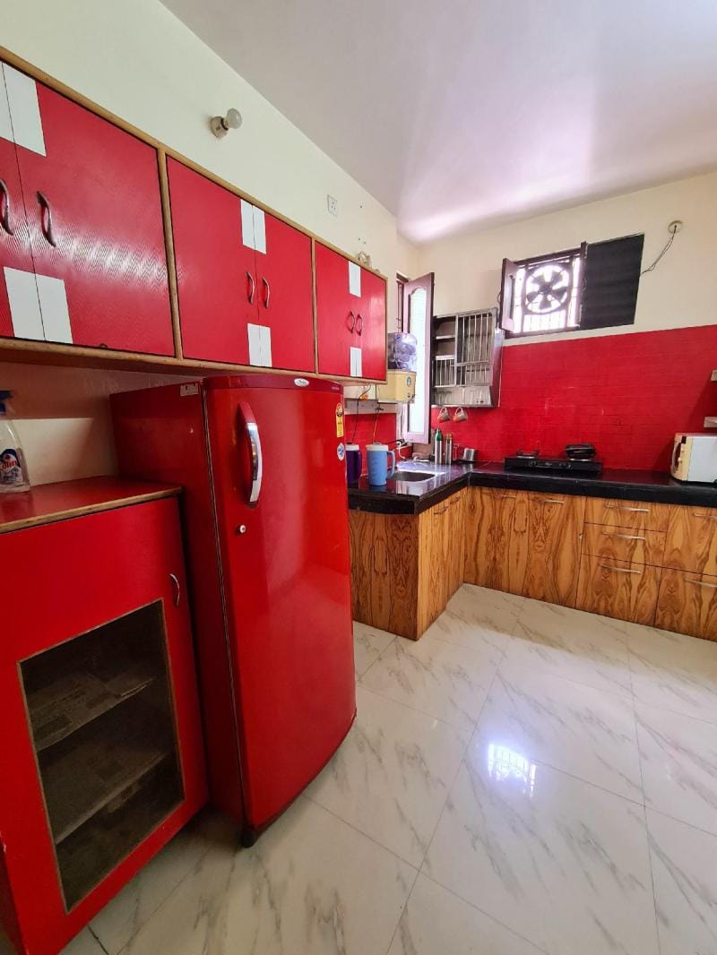 Grace (3bhk 4 beds with 2 bathroom &a kitchen) Apartment in Varanasi