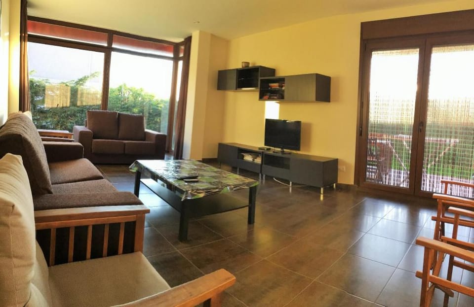 Casa nueva de piedra muy cerca de la playa Villa in O Morrazo