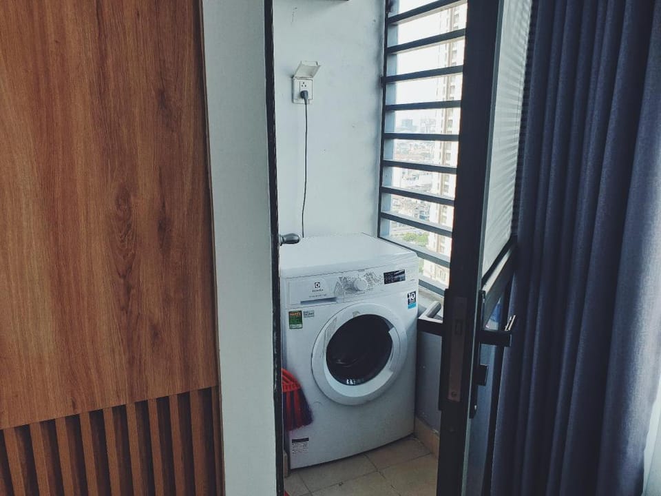 HOANG'S WORLD - NEW 5 STARS IN CENTER HCM Apartment in Ho Chi Minh City