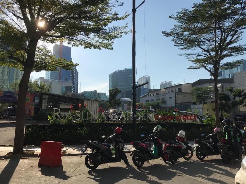 Luxury 2 BR Suite @ The Grove, Epicentrum Apartment in South Jakarta City