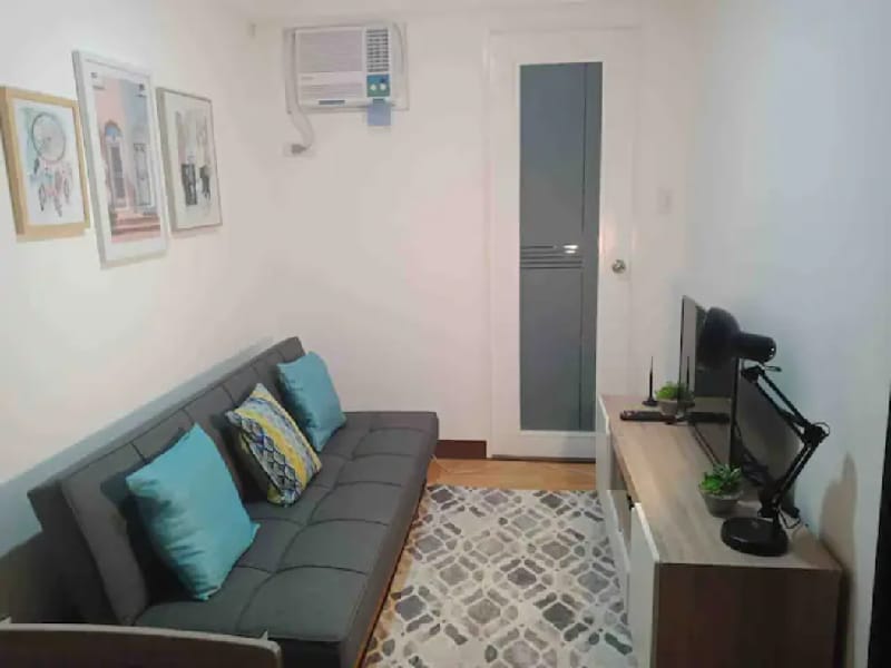Spacious 1BR@Arezzo Place Davao+Pool+WIFI+Netflix Apartment in Davao City