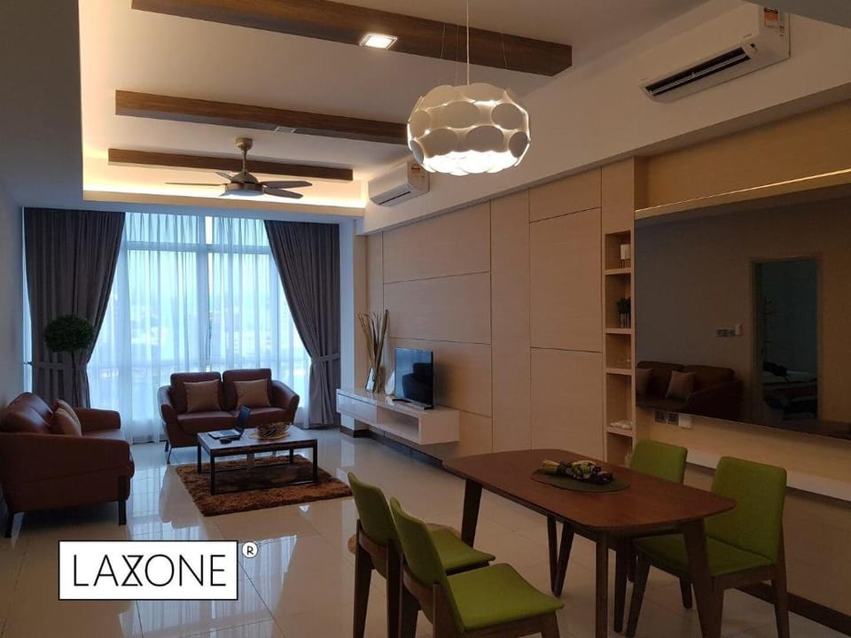 Laxzone Suite B812 @ Sutera Avenue / Kota Kinabalu Apartment in Kota Kinabalu