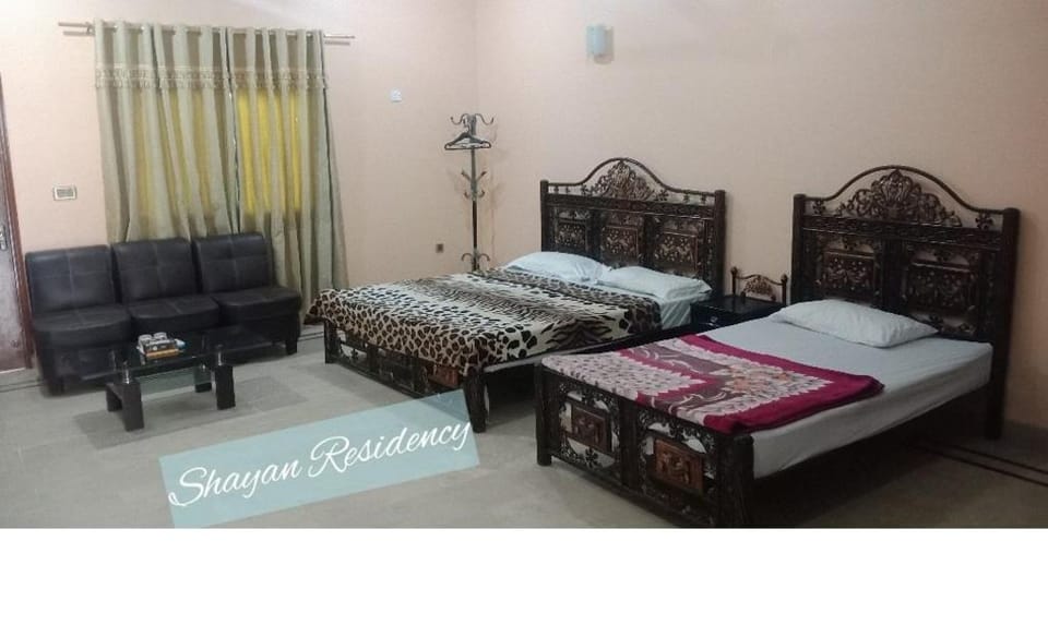 Guest house Shayan Residency Vacation rental in Karachi
