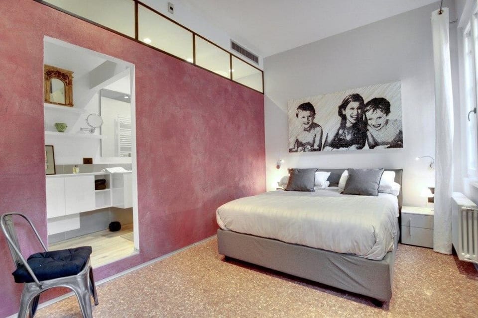 STUNNING MODERN APARTMENT IN THE HEART OF VENICE Apartment in San Marco